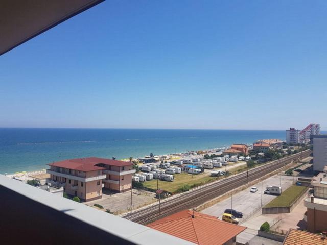 Condominio Cesano Mare Marotta Exteriör bild